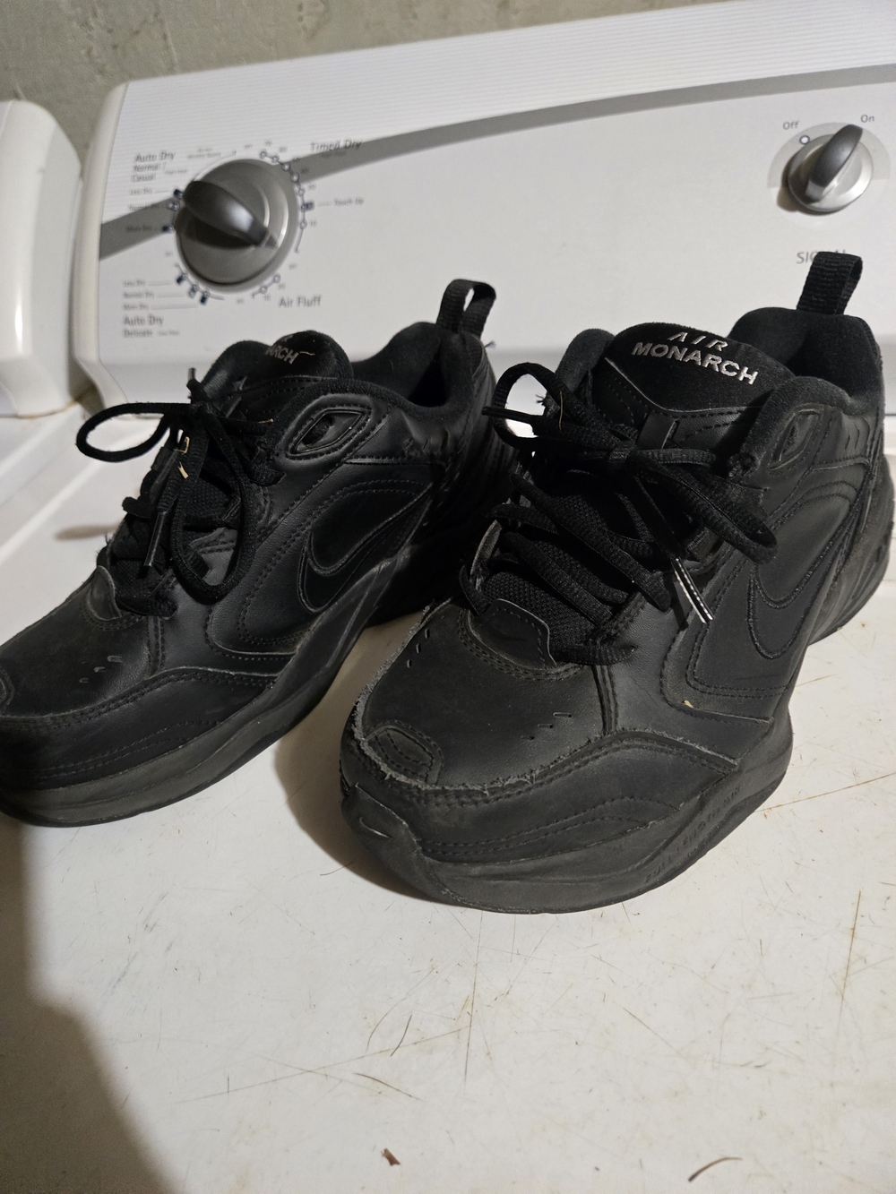 Nike Black Leather Air Monarch Athletic Sneakers